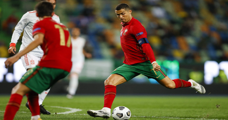 纳卡伊利里亚vs佛瓦德直播_纳卡伊利里亚vs佛瓦德直播赛事直播无插件_免费观看高清纳卡伊利里亚vs佛瓦德直播-24直播